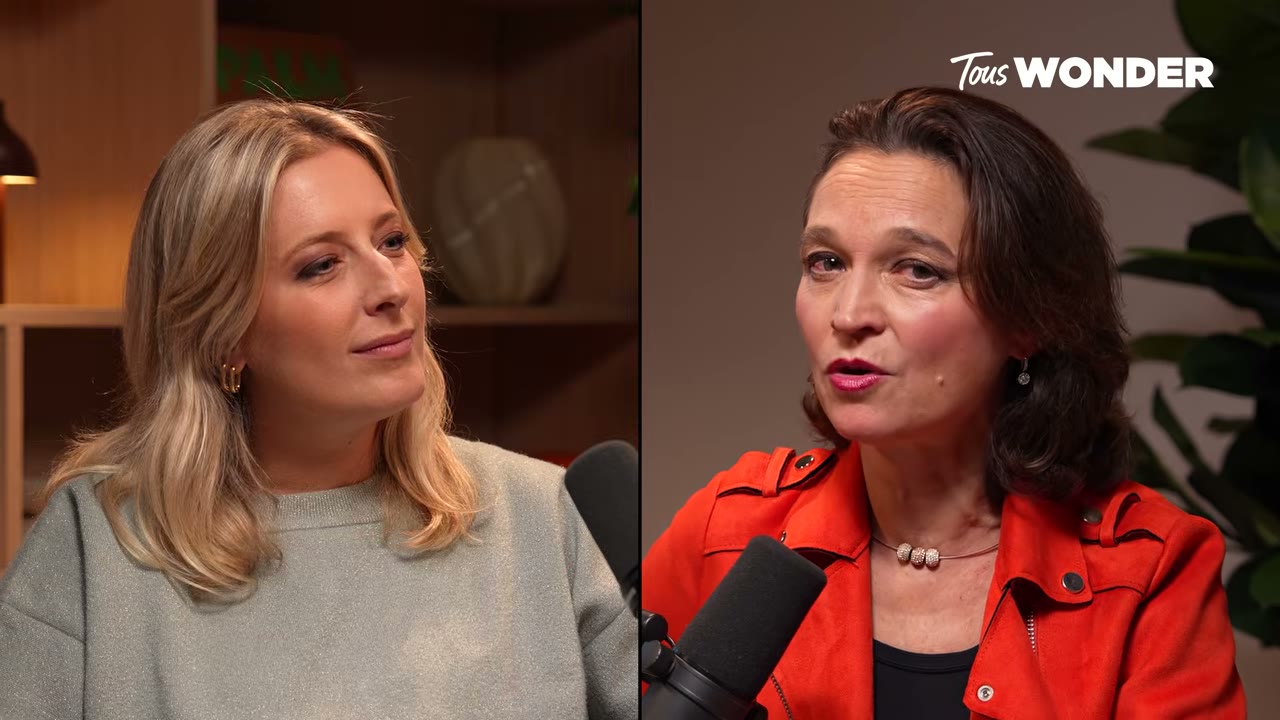 La vidéo montre une interview — Michaëlla Merck : L'intelligence relationnelle, le pouvoir qui transforme vie et carrière