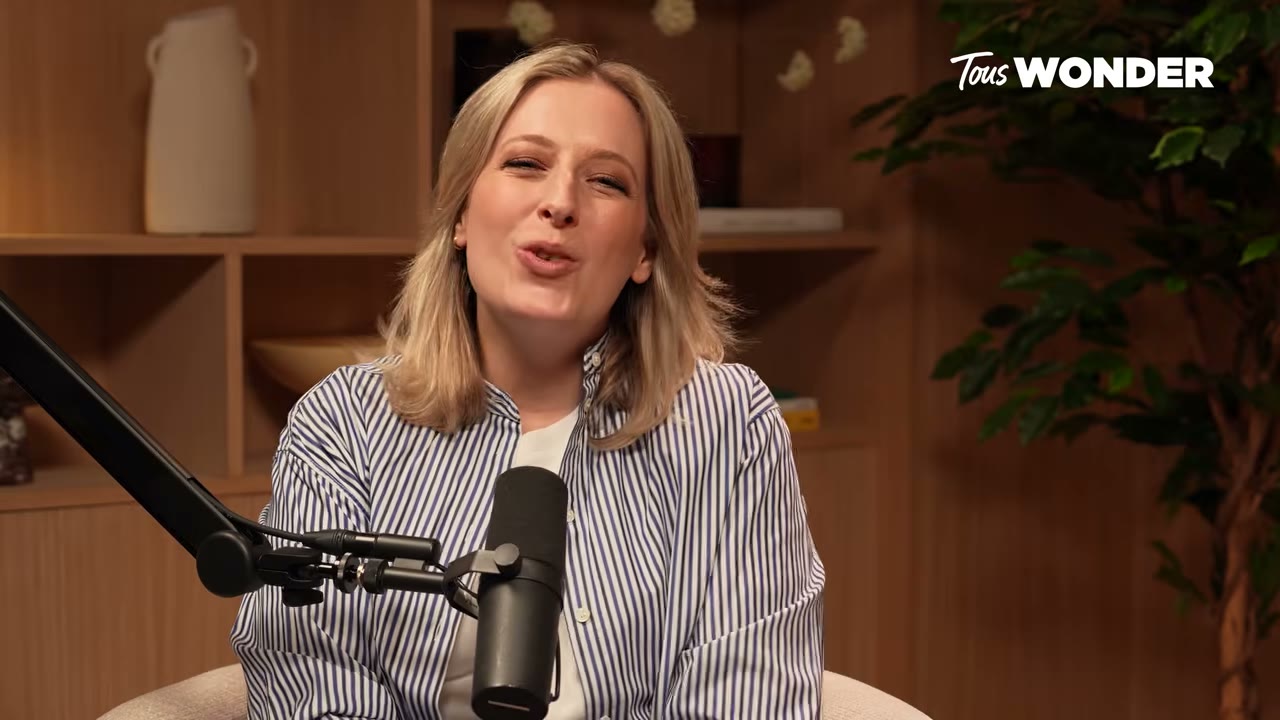 De la Mode à la Magie : Le Voyage Énergétique de Charline Rattoni, Chamane Guérisseuse — Comment trouver la paix intérieure et s'aligner sur son véritable chemin de vie ? (46:32)
