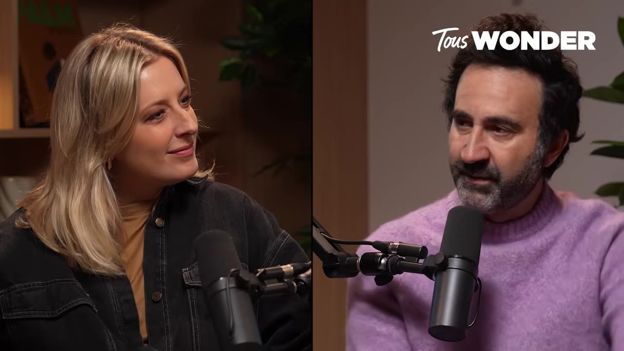 Mathieu Madenian : de la criminologie à la scène, les points de bascule d’un humoriste et d’un père — Comment la paternité a-t-elle bouleversé la vie de Mathieu Madenian ? (0:00) Mathieu Madenian : de la criminologie à la scène, les points de bascule d’un humoriste et d’un père — Comment la paternité a-t-elle bouleversé la vie de Mathieu Madenian ? (0:00)