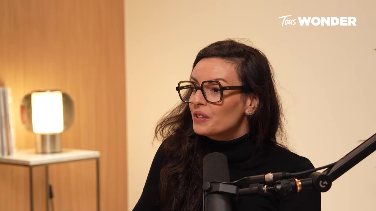 Famille nombreuse : comment Samira organise le quotidien de neuf enfants — Qui est Samira, la mère de 9 enfants qui partage son quotidien ? (0:00) Famille nombreuse : comment Samira organise le quotidien de neuf enfants — Qui est Samira, la mère de 9 enfants qui partage